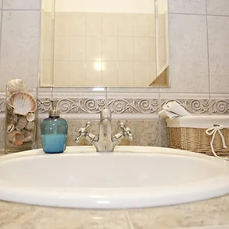 Liana-luxury And Flat Budapest