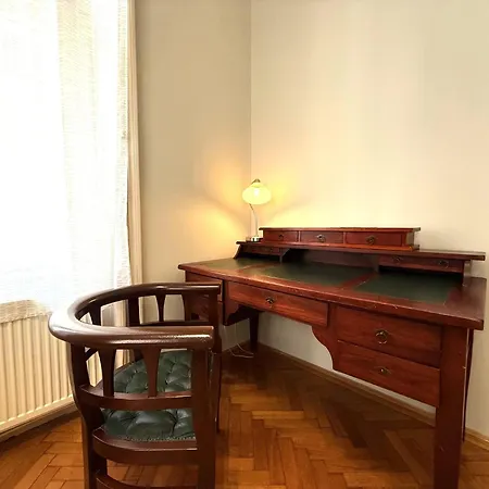 Liana-luxury And Flat Appartement Boedapest