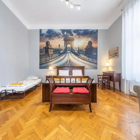 Liana-luxury And Flat Lejlighed *