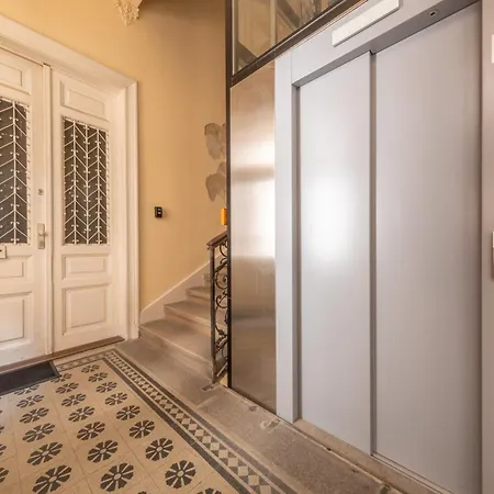 Lejlighed Liana-luxury And Flat Budapest