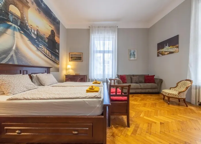 Liana-luxury And Flat Appartement Budapest
