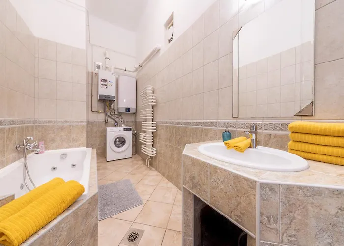 Liana-luxury And Flat Appartement Budapest