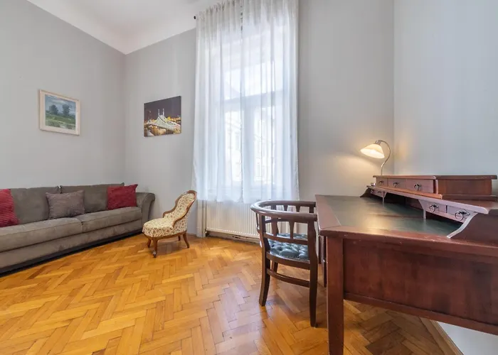 Liana-luxury And Flat Appartement